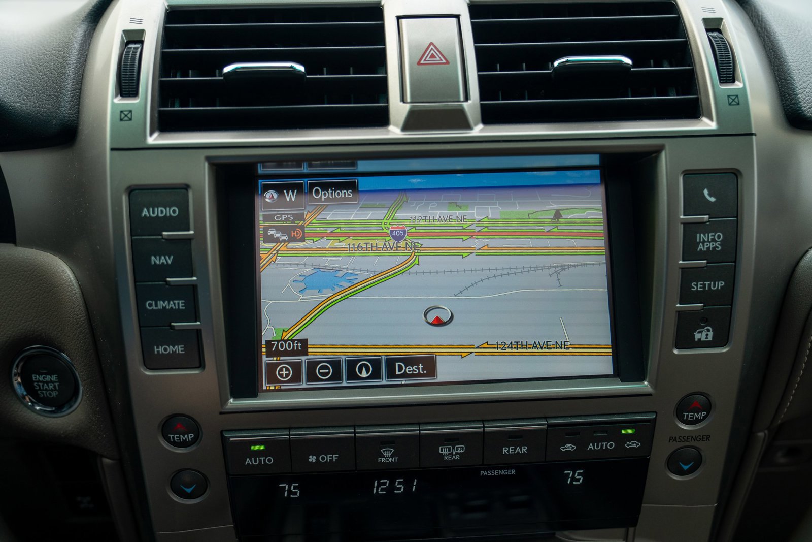 Used 2018 Lexus GX 460 image 16