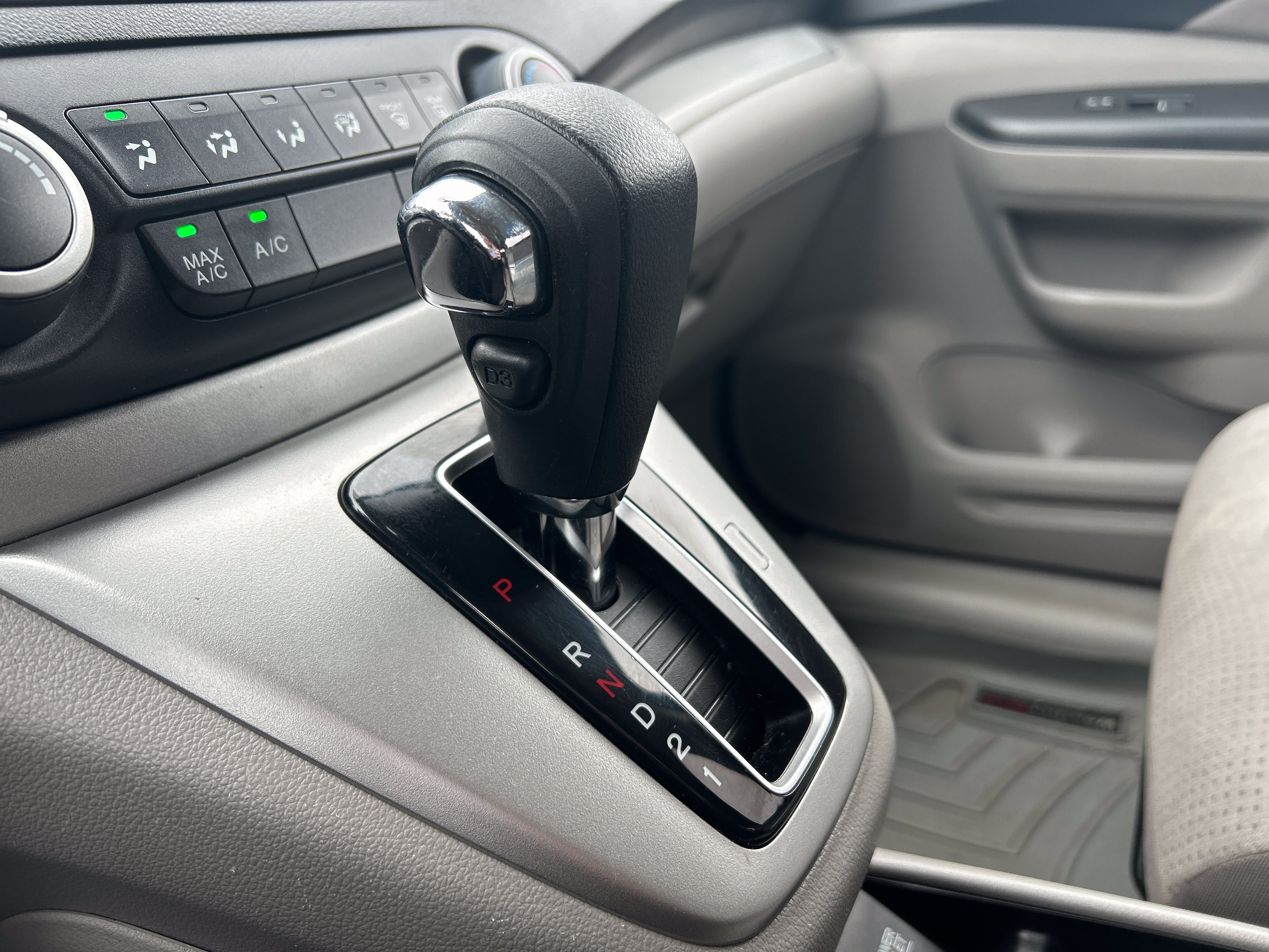 Used 2014 Honda CR-V EX image 16