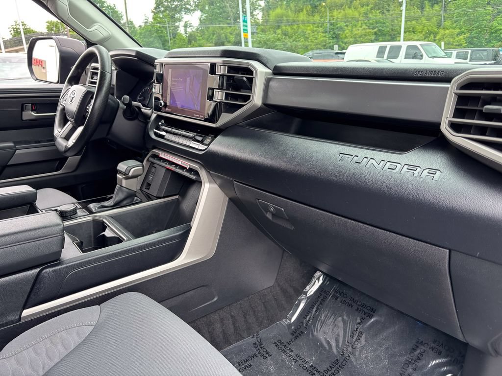 Used 2024 Toyota Tundra SR5 AWD/4WD image 38