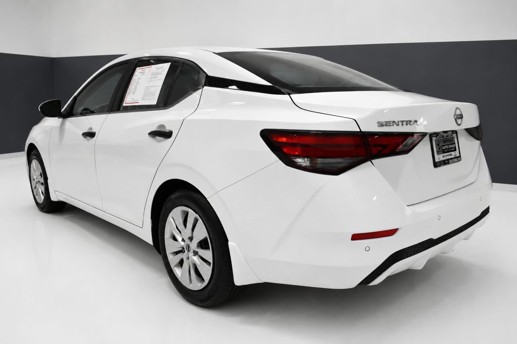 Certified 2025 Nissan Sentra S FWD image 3