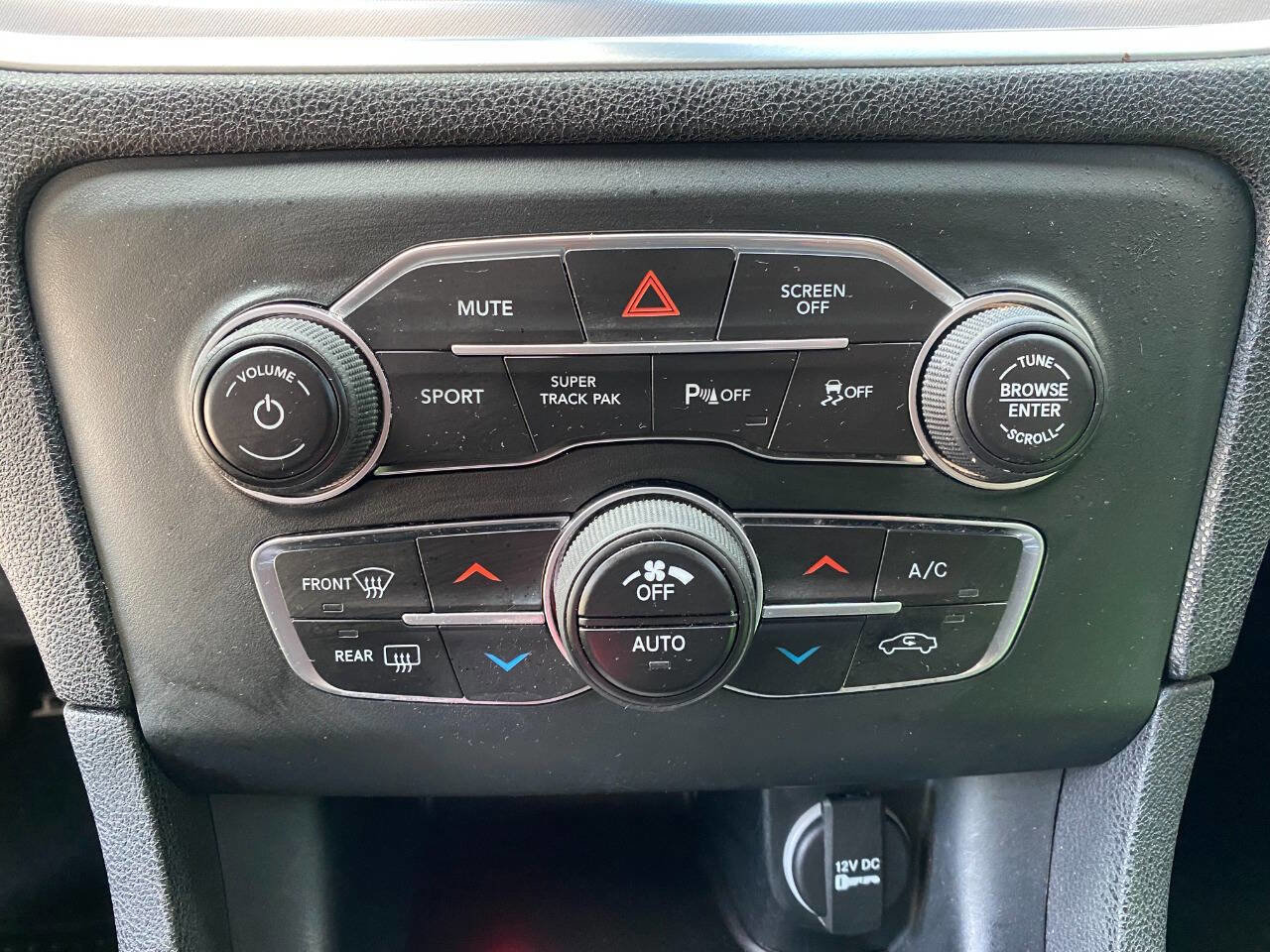 Used 2019 Dodge Charger GT RWD image 30