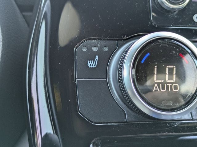 Used 2022 Toyota Highlander XSE FWD image 25