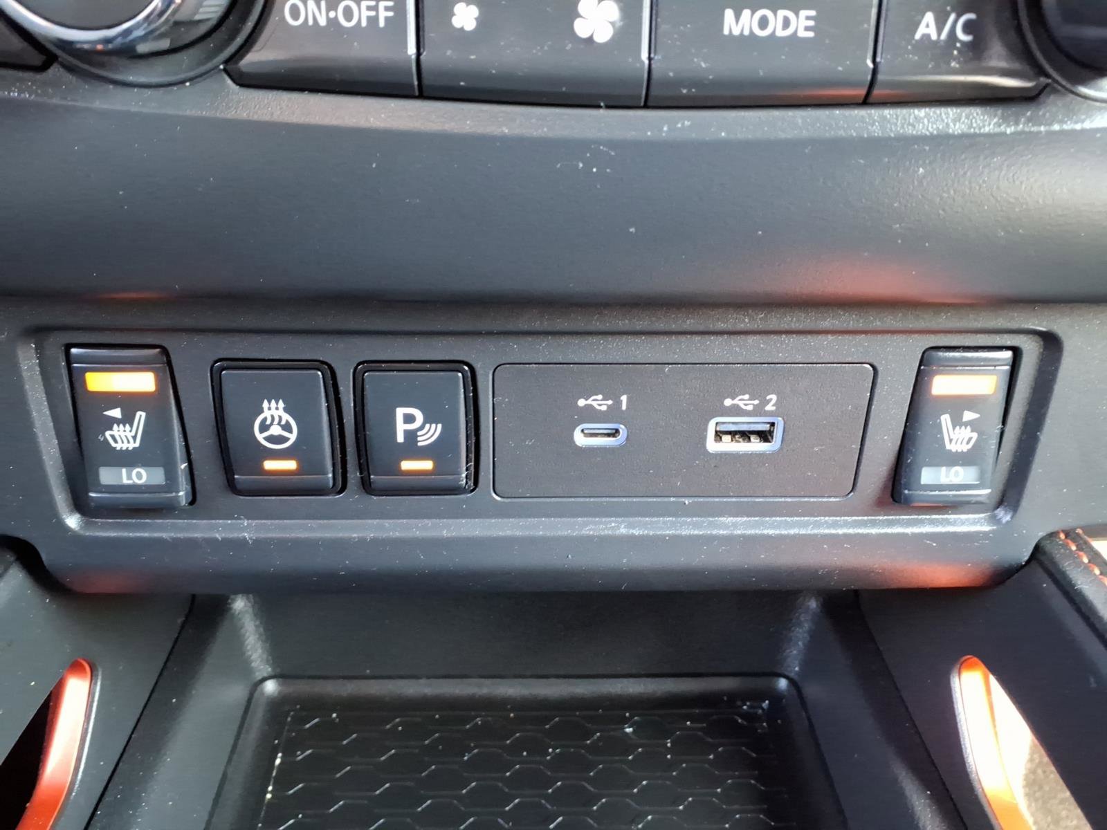 Used 2023 Nissan Frontier PRO-4X w/ Pro Convenience Package image 18