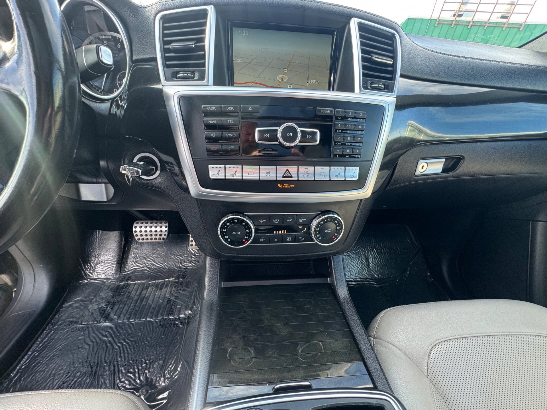 Used 2015 Mercedes-Benz ML 400 4-MATIC image 23