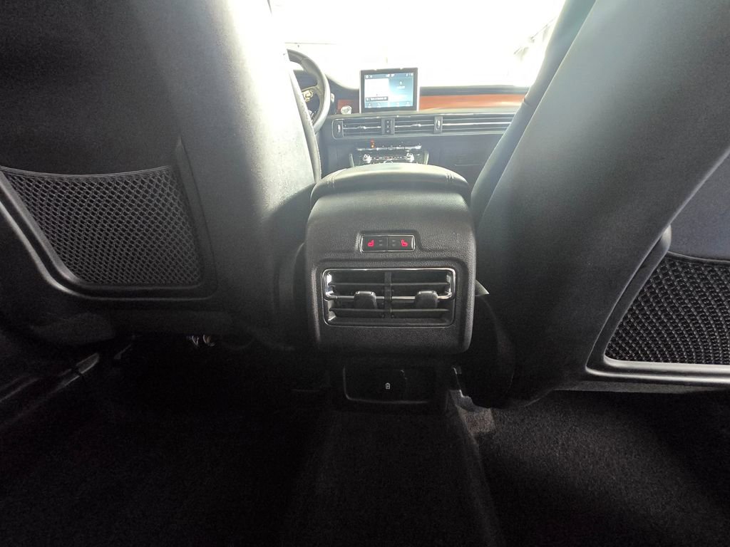 Used 2022 Lincoln Corsair Reserve w/ Equipment Group 201A image 25