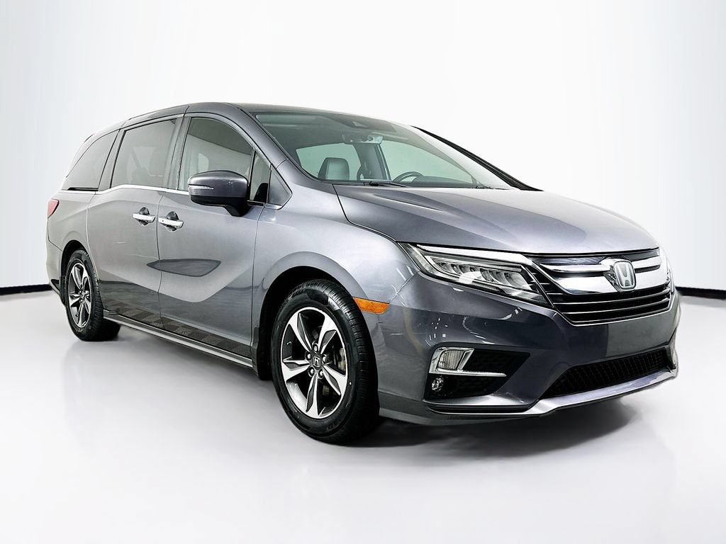 Used 2020 Honda Odyssey Touring image 2
