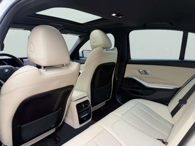 Used 2023 BMW 330i xDrive Sedan w/ Driving Assistance Package image 35