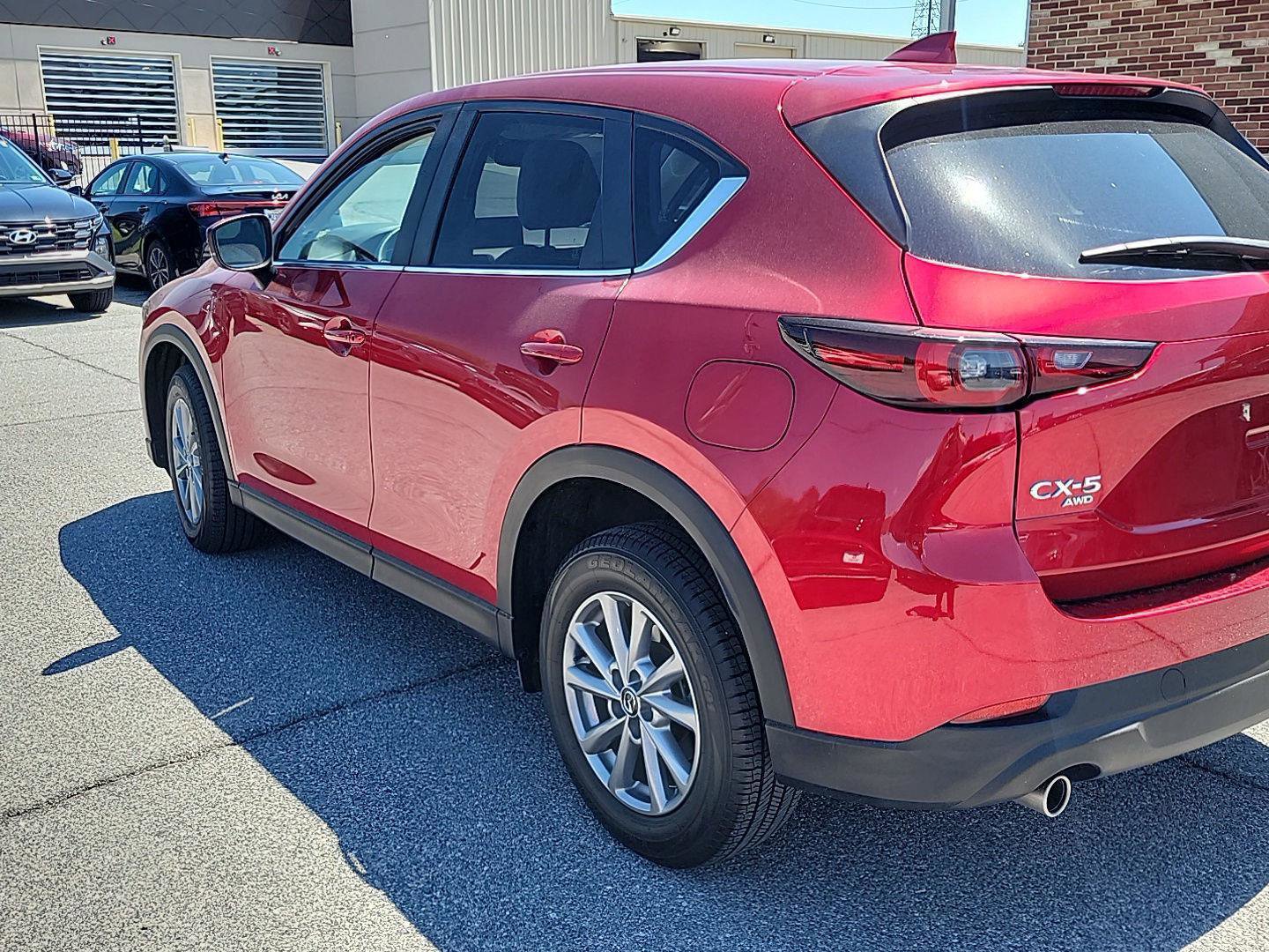Used 2023 MAZDA CX-5 AWD 2.5 S image 3