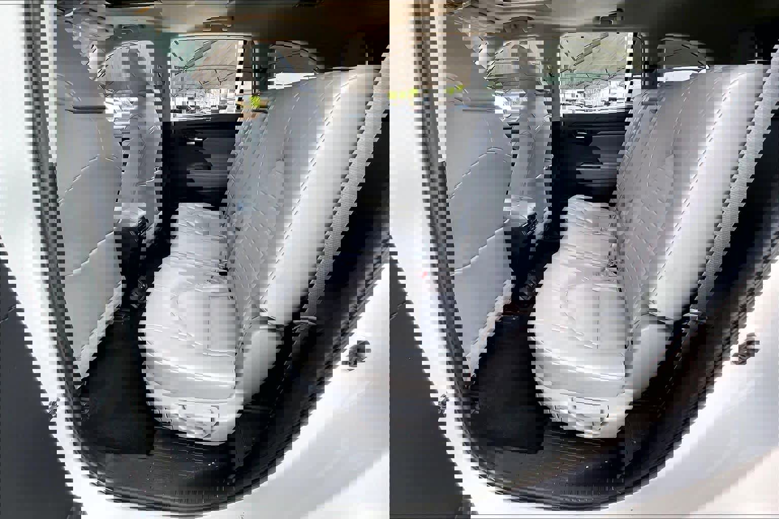 Used 2020 Toyota Highlander XLE AWD/4WD image 21