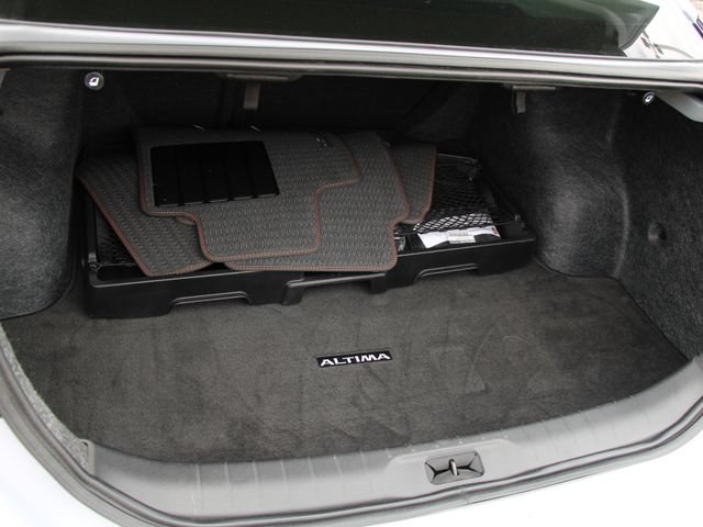 Certified 2024 Nissan Altima 2.0 SR FWD image 13