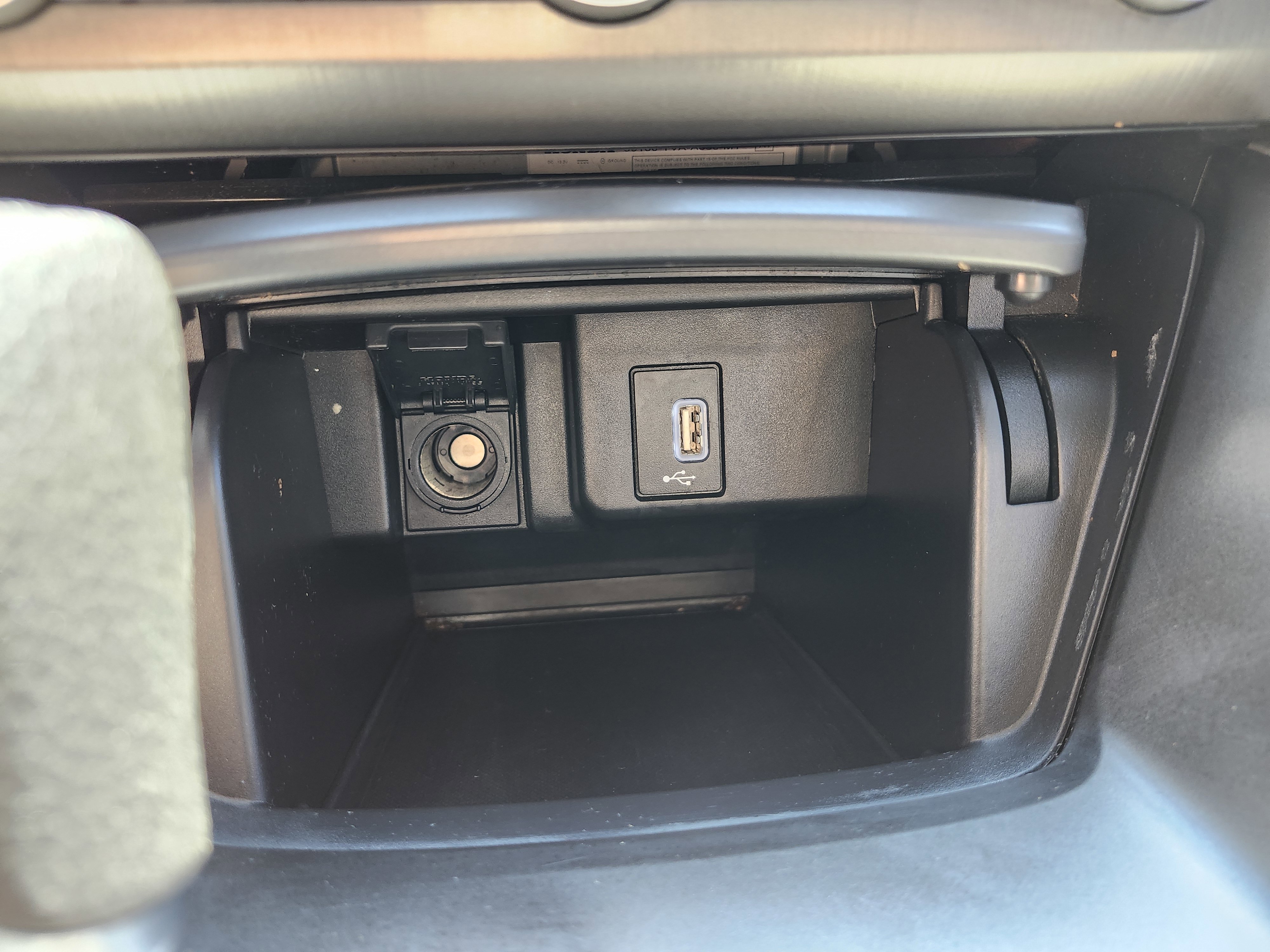 Used 2018 Honda Accord LX image 8