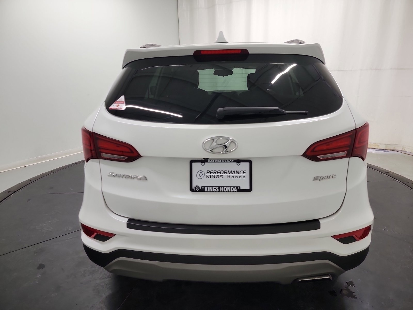 Used 2017 Hyundai Santa Fe Sport image 8