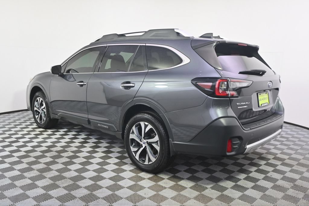 Used 2021 Subaru Outback Touring AWD/4WD image 3