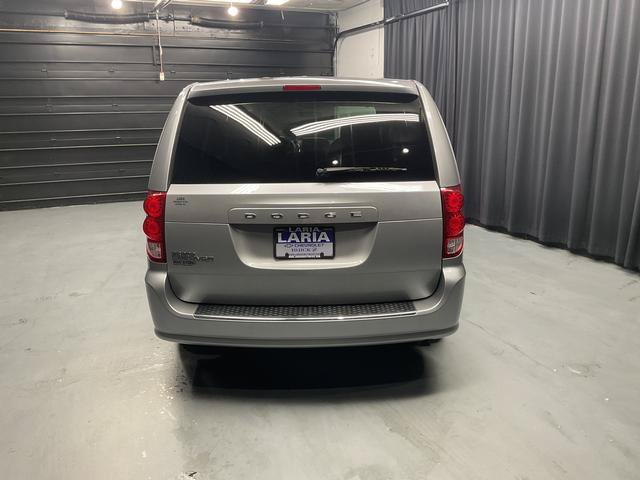 Used 2016 Dodge Grand Caravan SE w/ Quick Order Package 29E SE FWD image 5