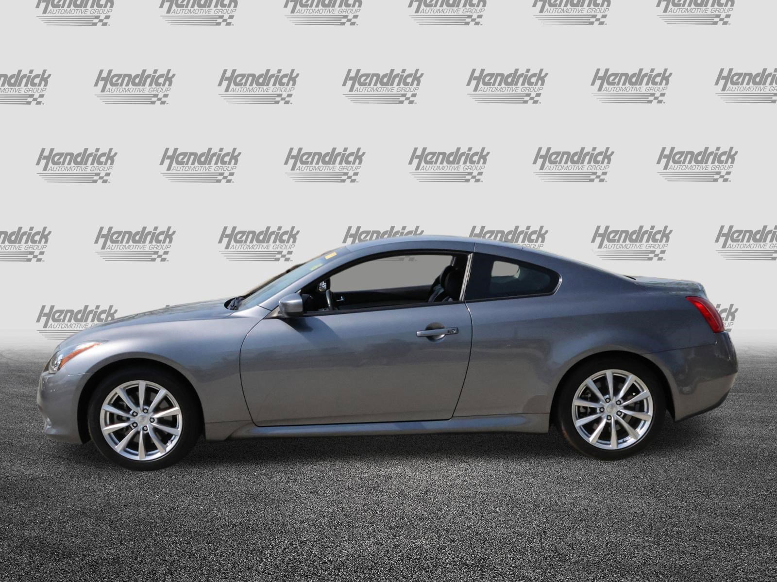 Used 2011 INFINITI G37 Coupe image 6