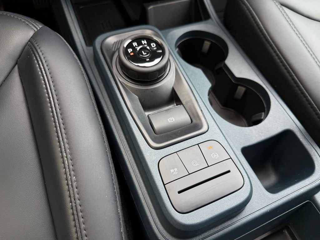 Used 2024 Ford Maverick Lariat w/ Black Appearance Package image 27