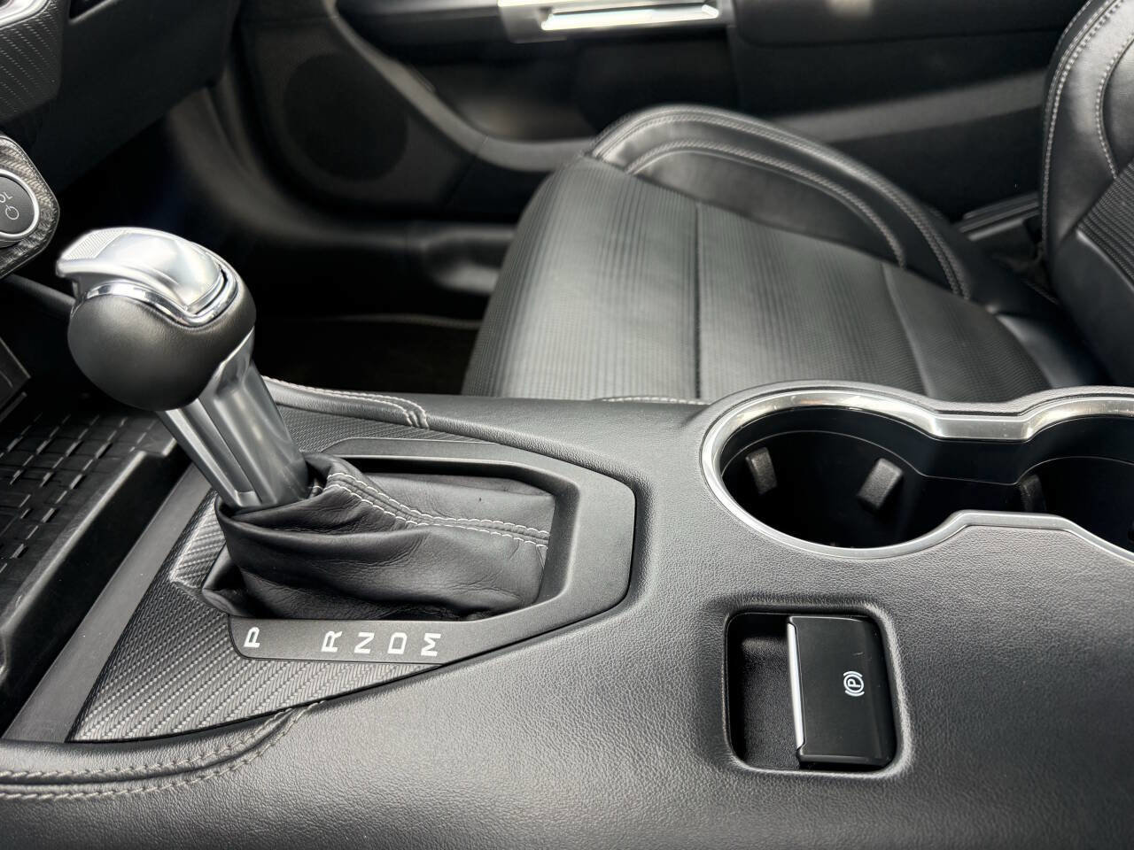 Used 2024 Ford Mustang GT Premium image 31