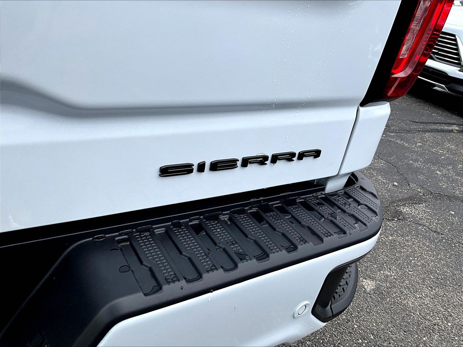 New 2026 GMC Sierra 1500 Denali w/ Denali Reserve Package AWD/4WD image 14