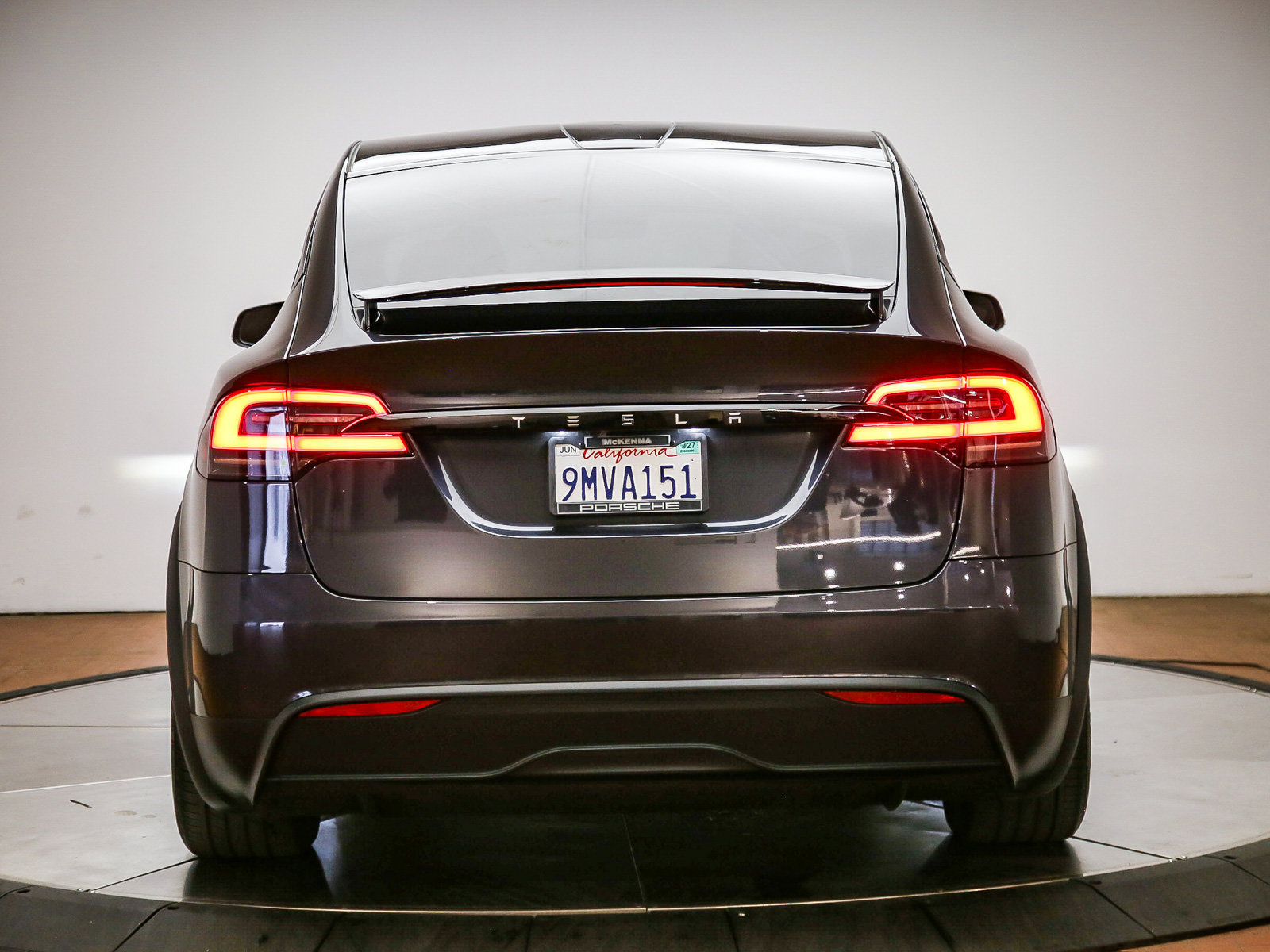 Used 2024 Tesla Model X AWD/4WD image 5