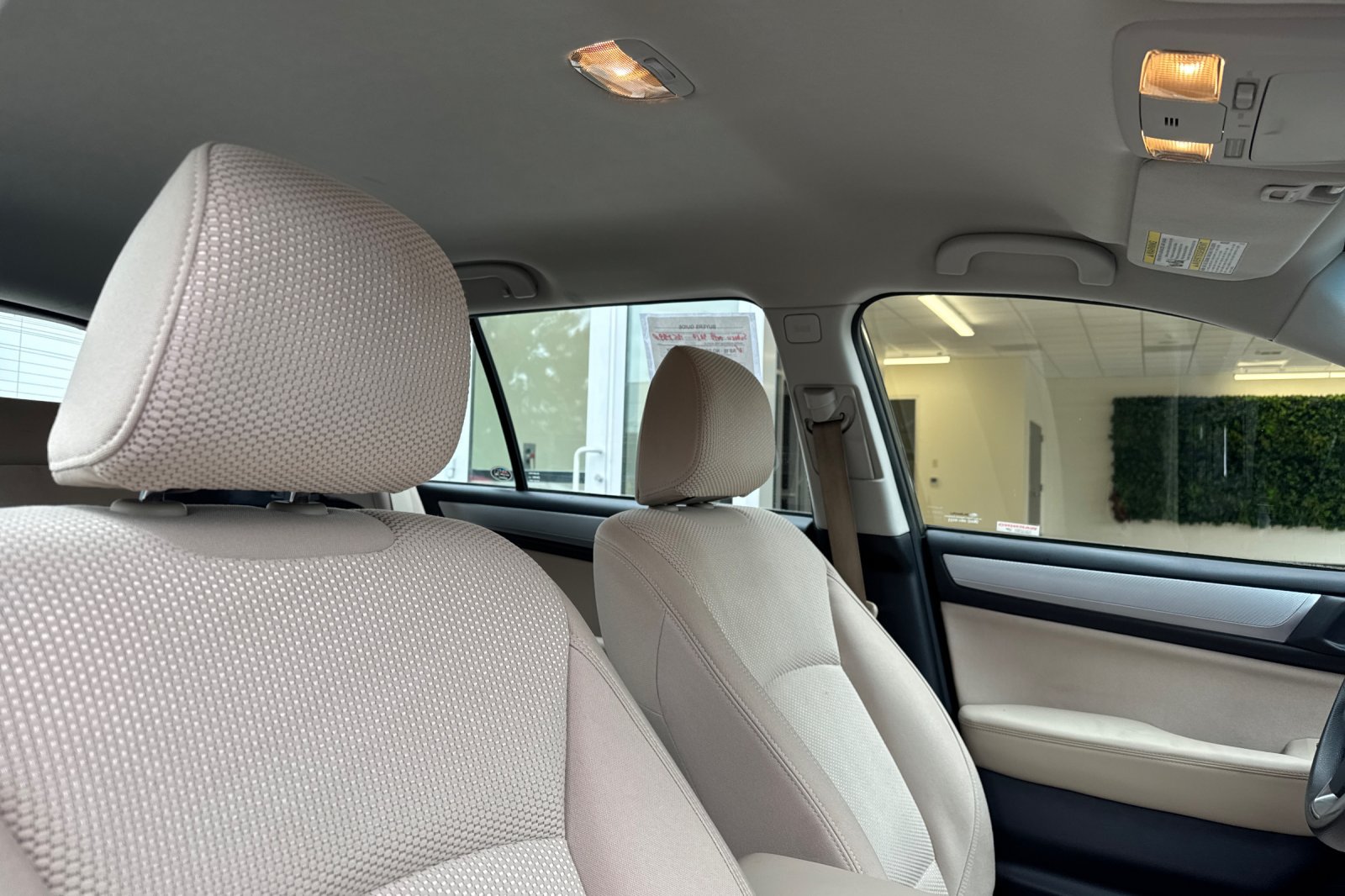 Used 2019 Subaru Outback 2.5i AWD/4WD image 17