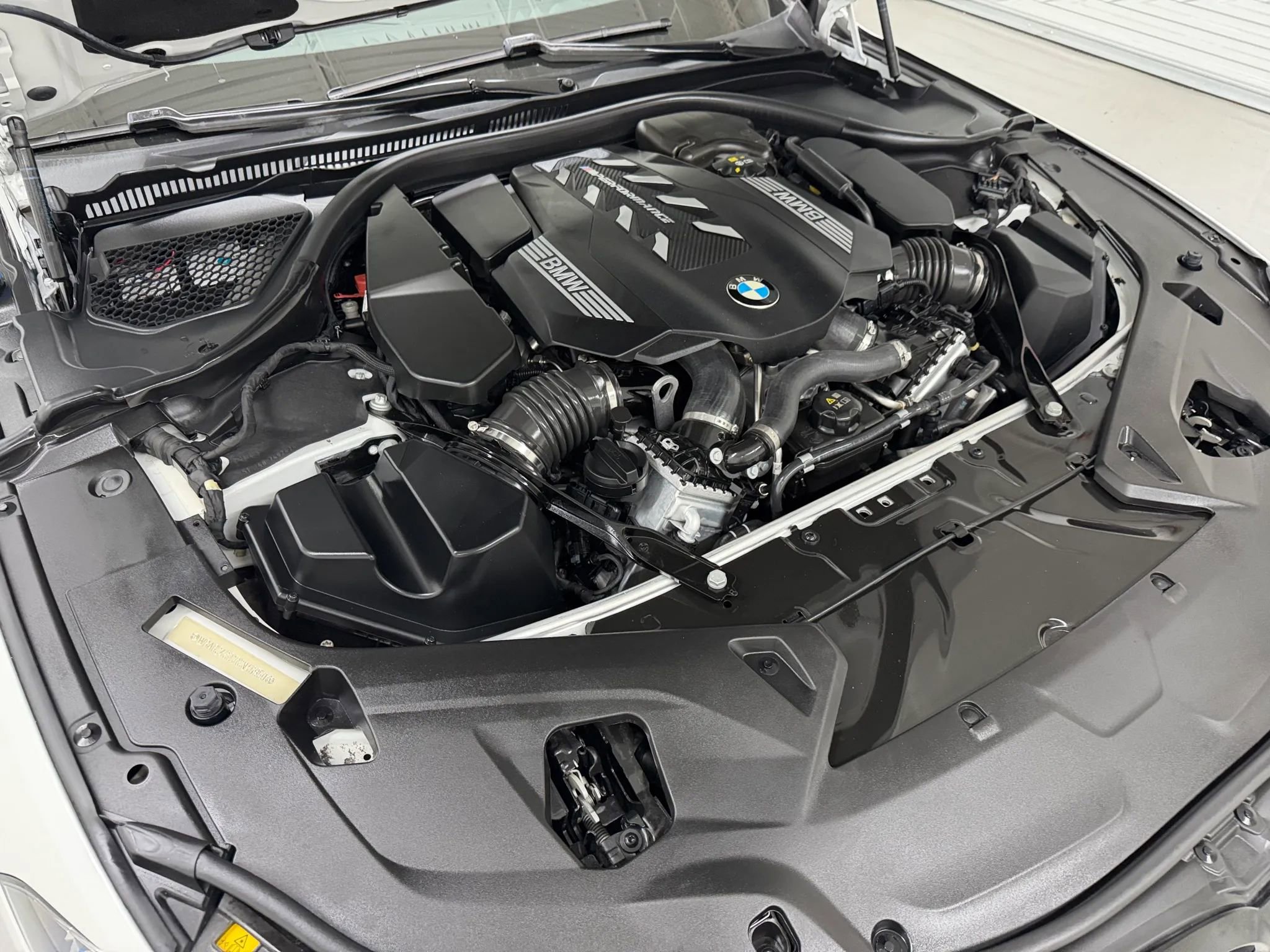 Used 2024 BMW M850i xDrive Coupe AWD/4WD image 44
