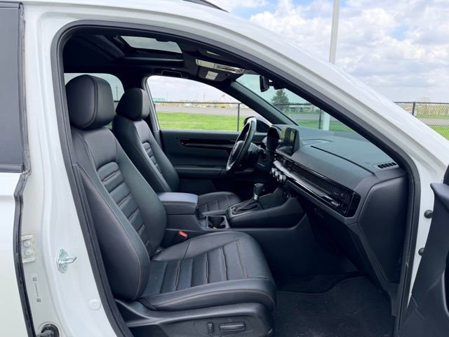 Used 2025 Honda CR-V Sport Touring image 11