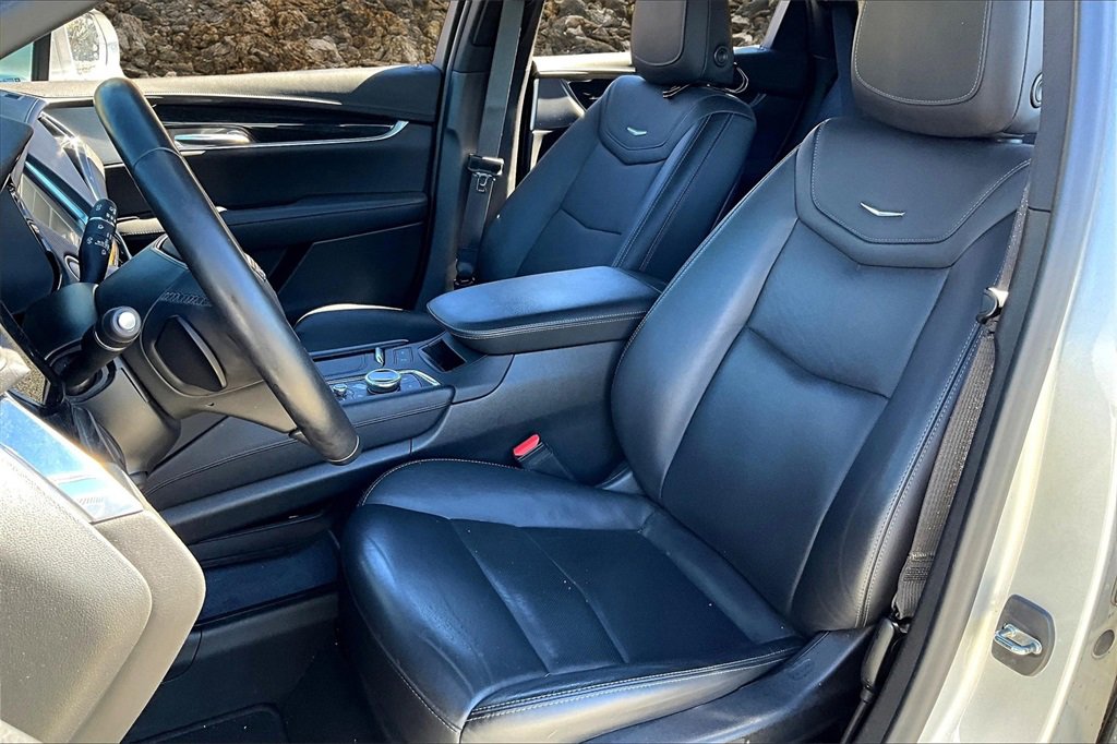 Used 2020 Cadillac XT5 Premium Luxury image 23