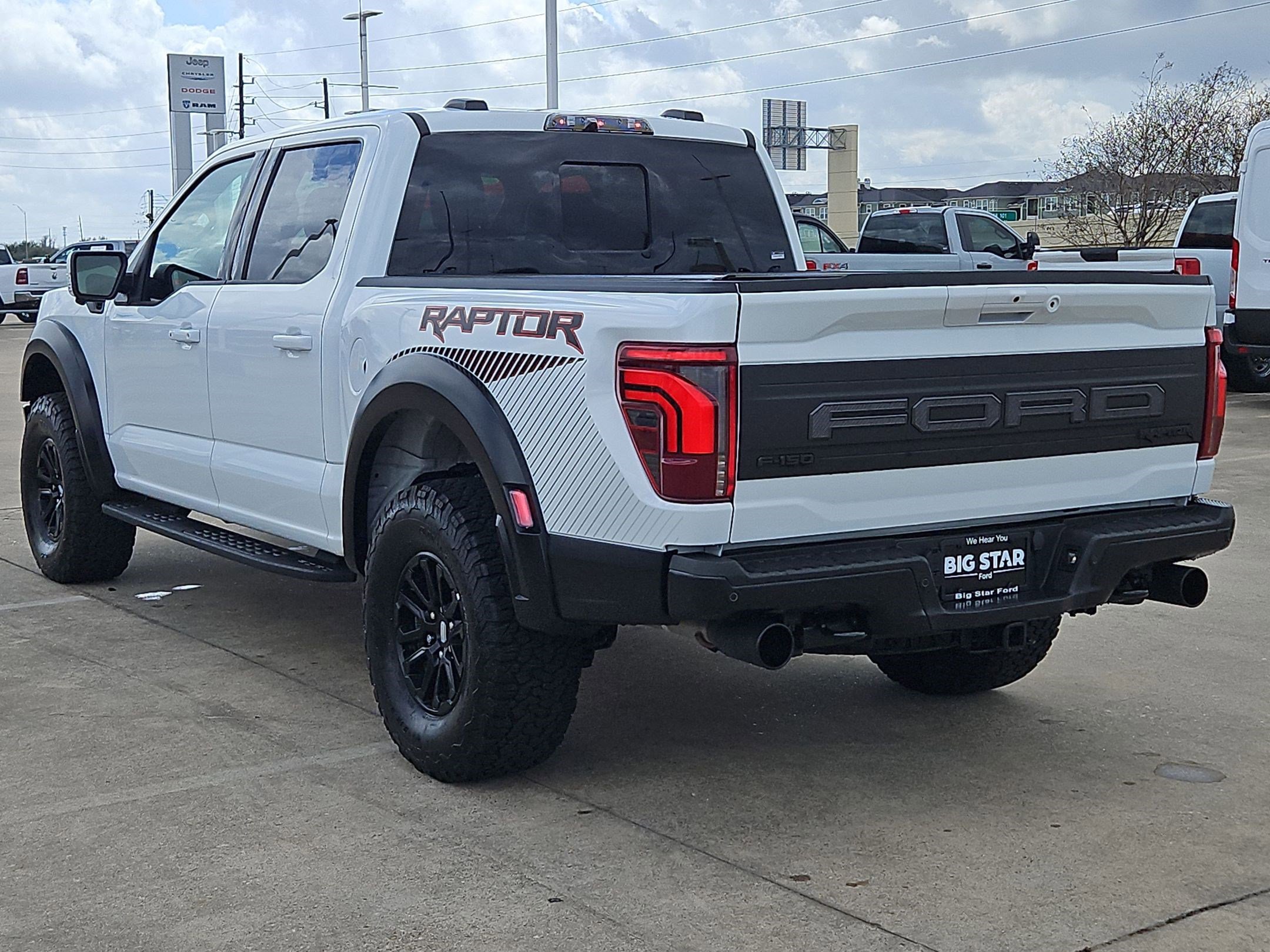 Used 2025 Ford F150 Raptor AWD/4WD image 6