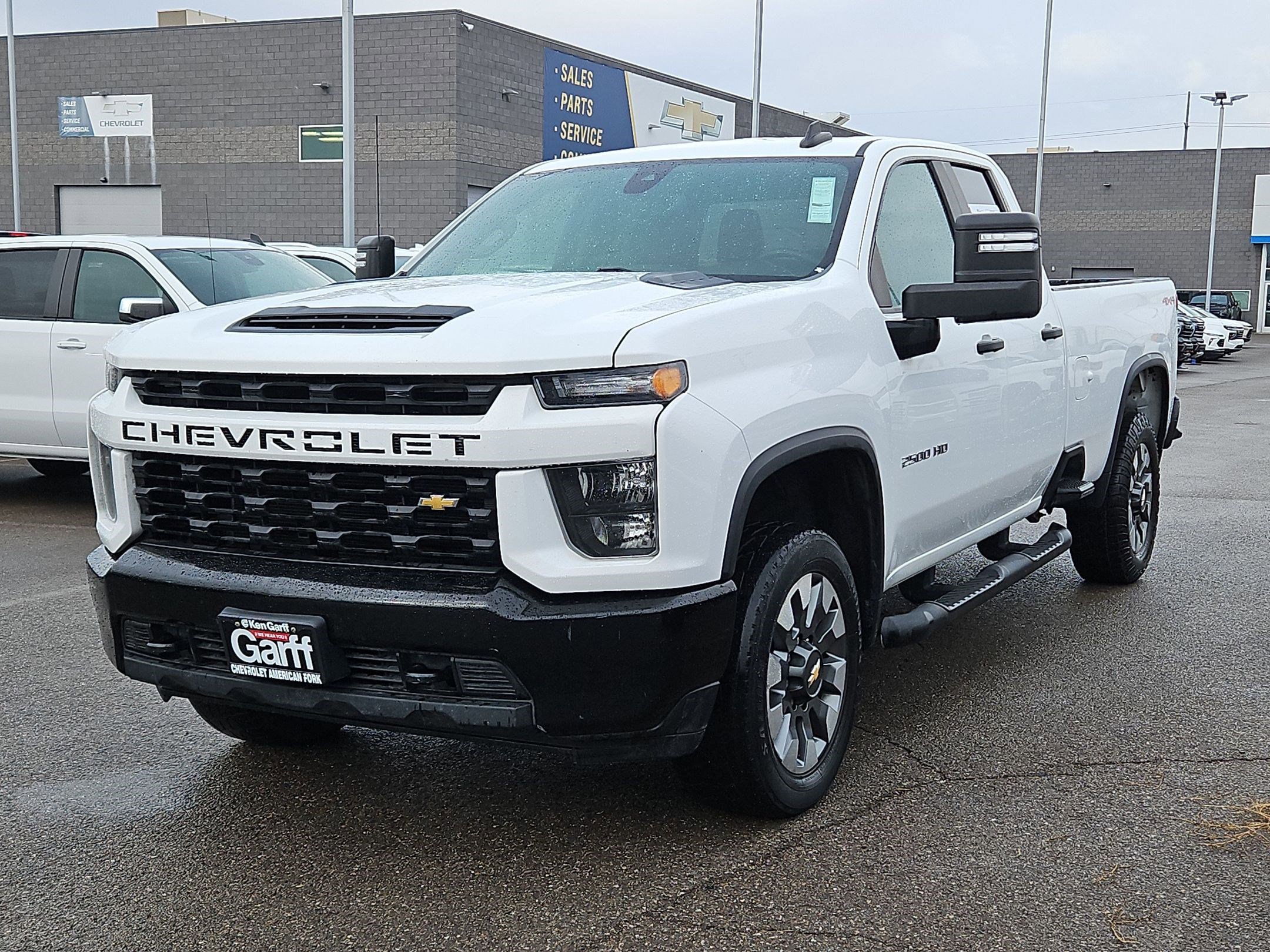 Used 2022 Chevrolet Silverado 2500 Custom w/ Custom Value Package AWD/4WD image 8