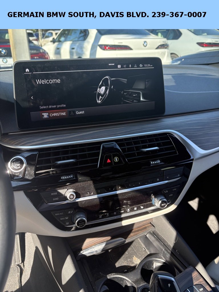 Certified 2023 BMW 530i w/ Premium Package image 10