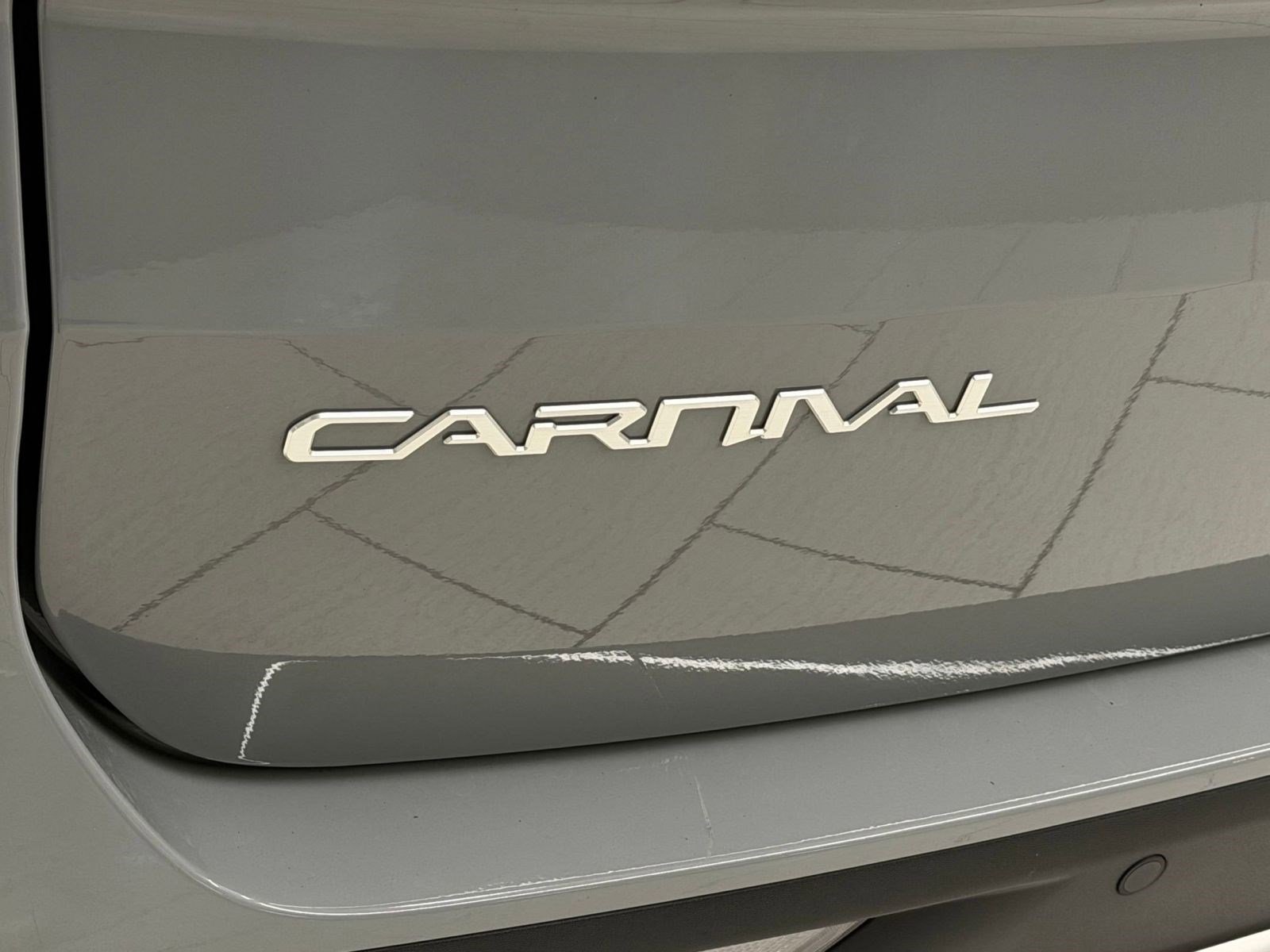 Used 2024 Kia Carnival SX FWD image 38