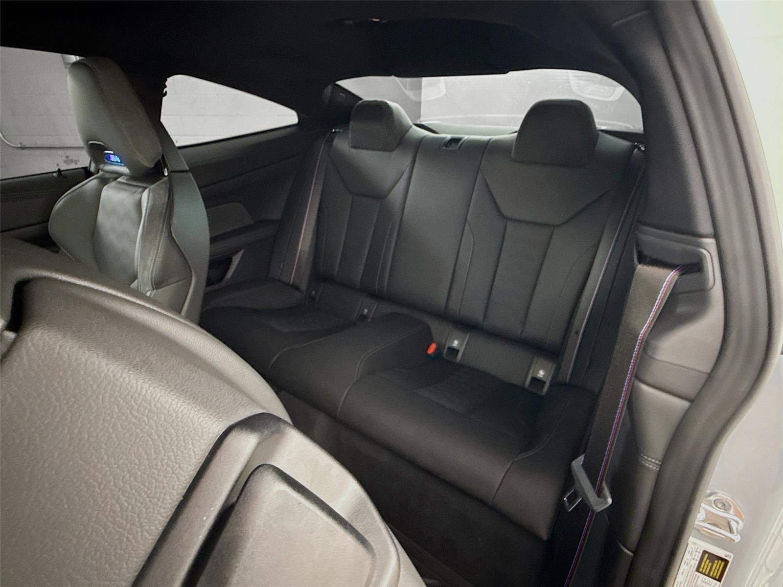 Used 2024 BMW M4 Coupe w/ M Driver's Package image 9