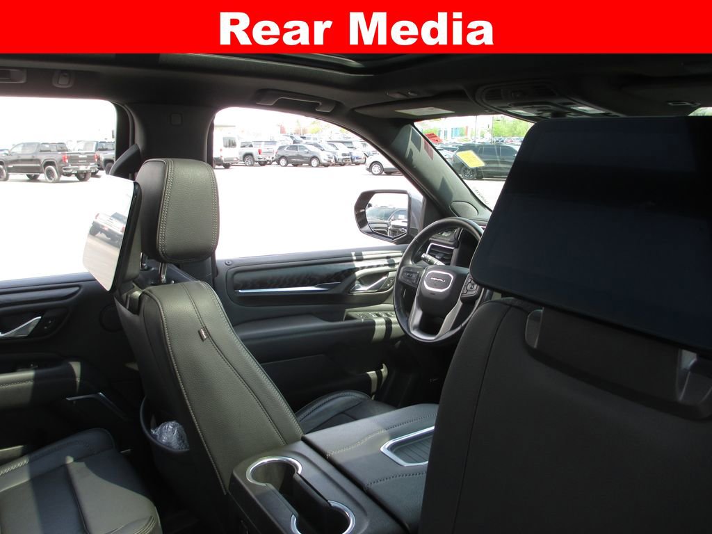 Used 2021 GMC Yukon Denali w/ Denali Ultimate Package image 19