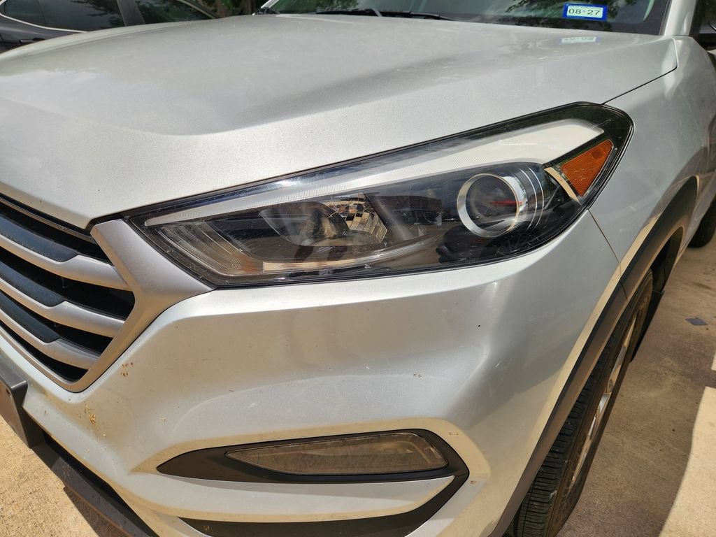Used 2017 Hyundai Tucson SE w/ SE Popular Package 02 FWD image 8