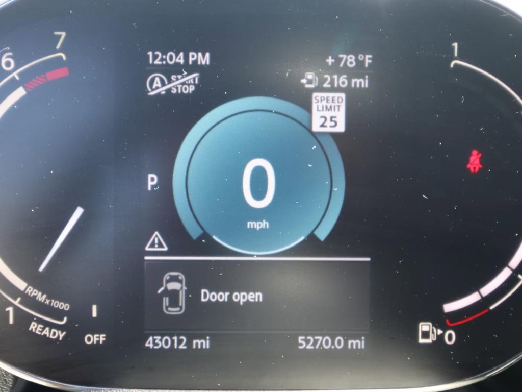 Used 2024 MINI Cooper Countryman S w/ Signature Upholstery Package image 20