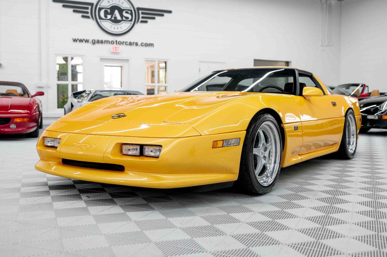 Used 1991 Chevrolet Corvette ZR-1 RWD image 16