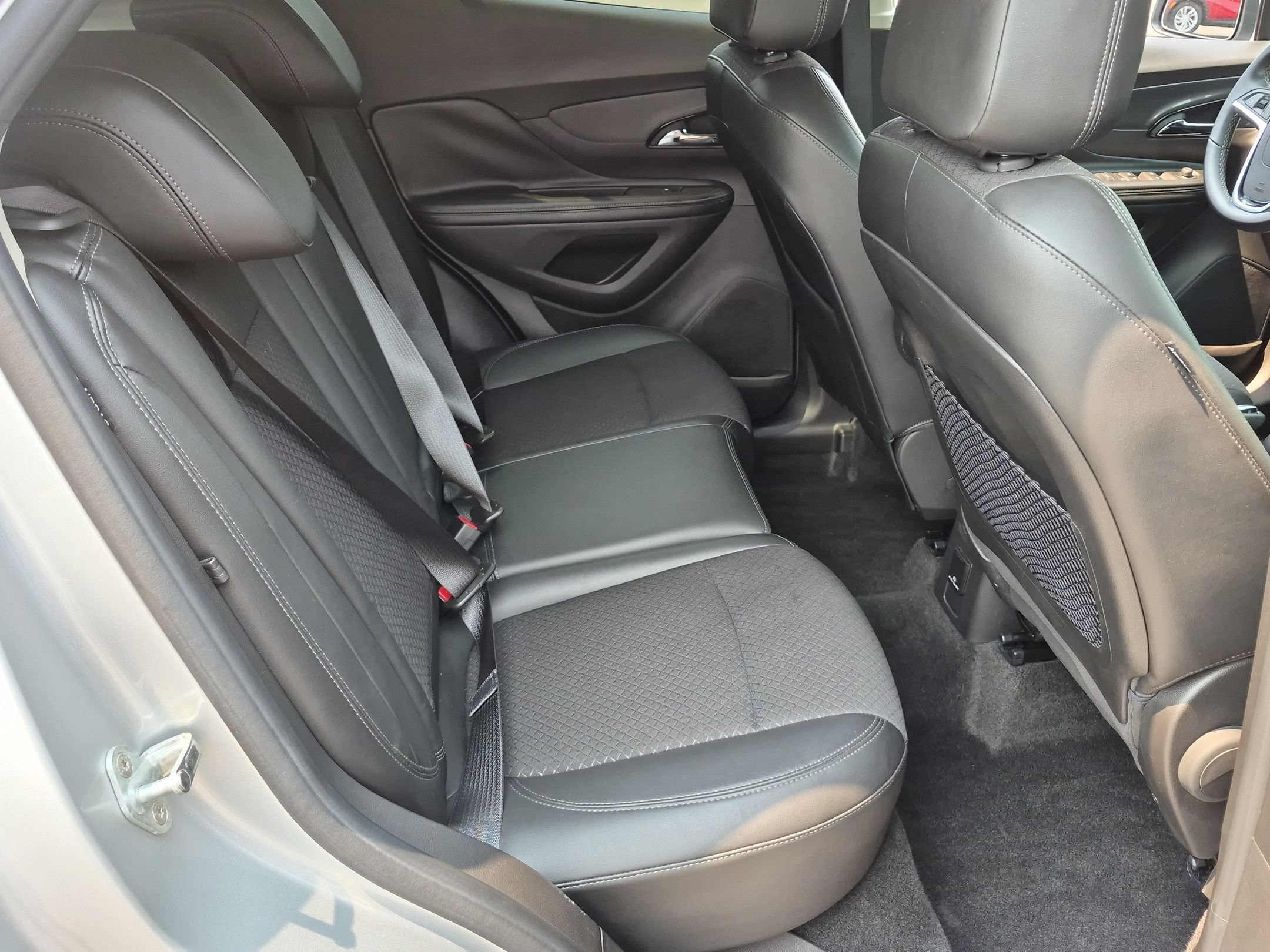 Certified 2019 Buick Encore Preferred w/ Safety Package FWD image 25