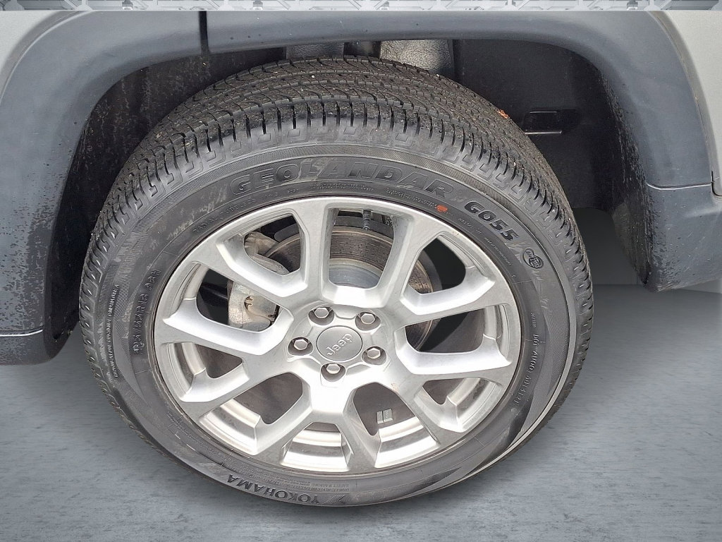 Certified 2022 Jeep Compass Latitude image 6