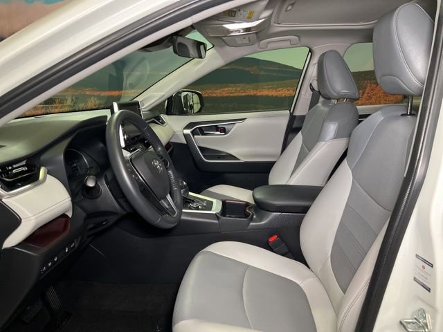 Used 2022 Toyota RAV4 Limited w/ Limited Grade Weather Package image 21