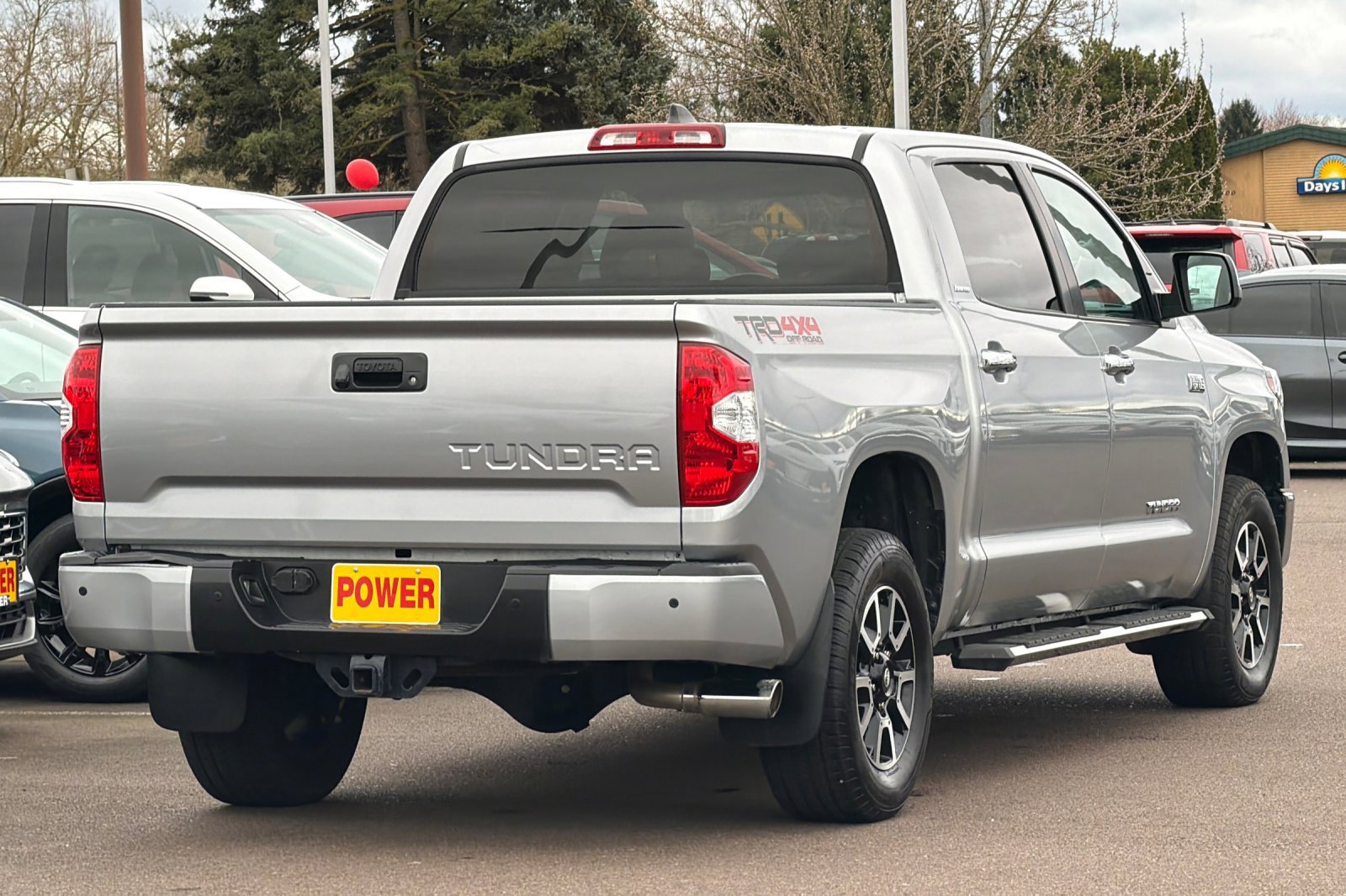 Used 2021 Toyota Tundra Limited w/ Limited Premium Package image 4