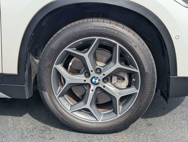 Used 2017 BMW X1 xDrive28i image 11