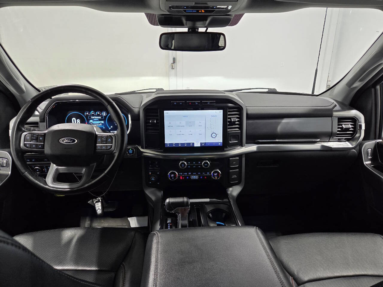 Used 2021 Ford F150 Lariat w/ FX4 Off-Road Package AWD/4WD image 13