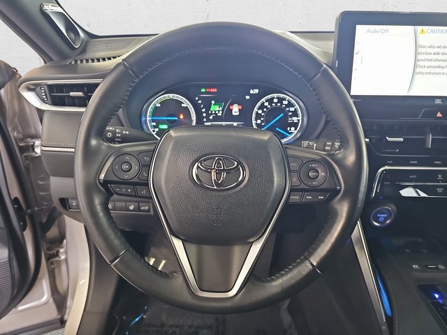 Used 2021 Toyota Venza image 18