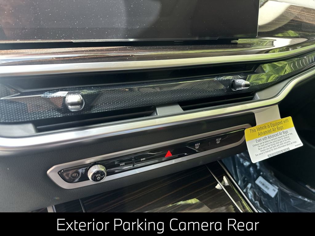Certified 2026 BMW X7 xDrive40i image 21