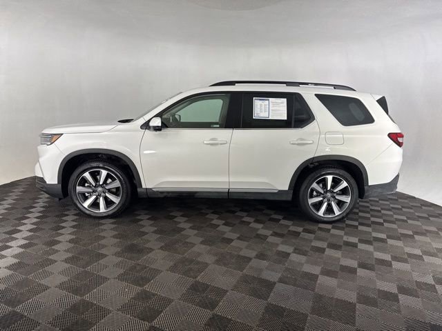Certified 2025 Honda Pilot Elite image 11