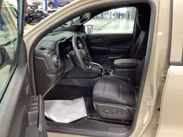 Used 2023 Chevrolet Colorado Trail Boss w/ Advanced Trailering Package image 9