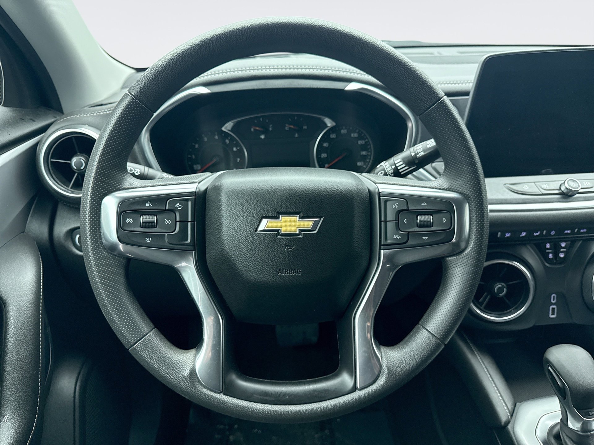 Used 2024 Chevrolet Blazer LT w/ Midnight/Sport Edition image 12