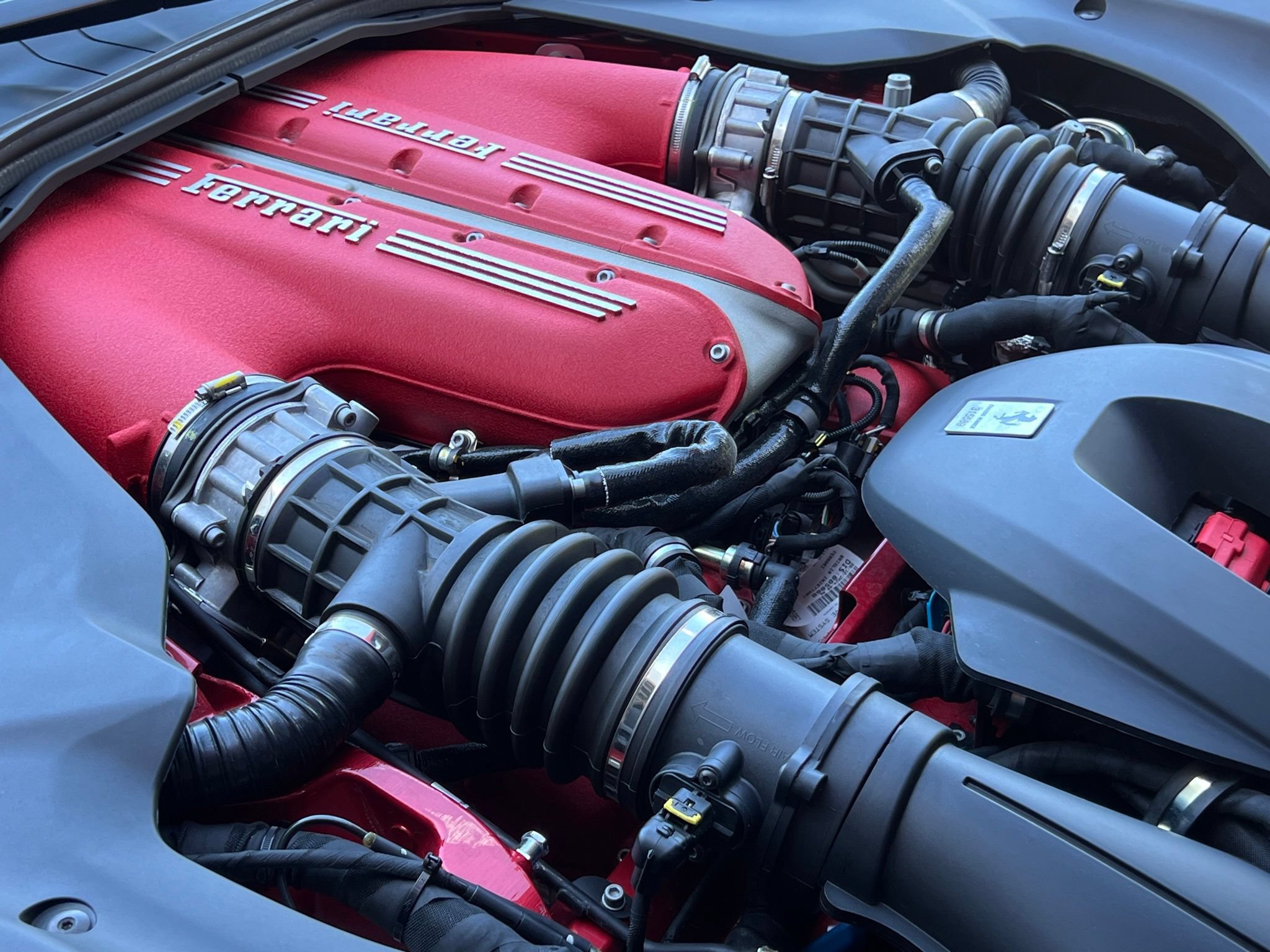 Used 2025 Ferrari 12Cilindri RWD image 46