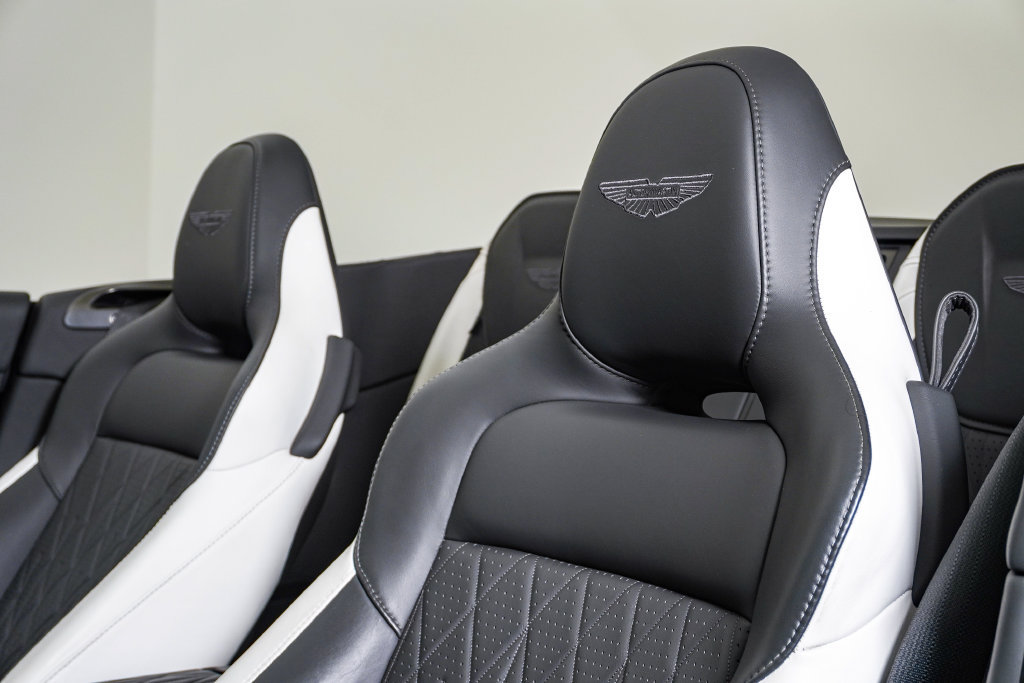Used 2024 Aston Martin DB12 Convertible RWD image 24
