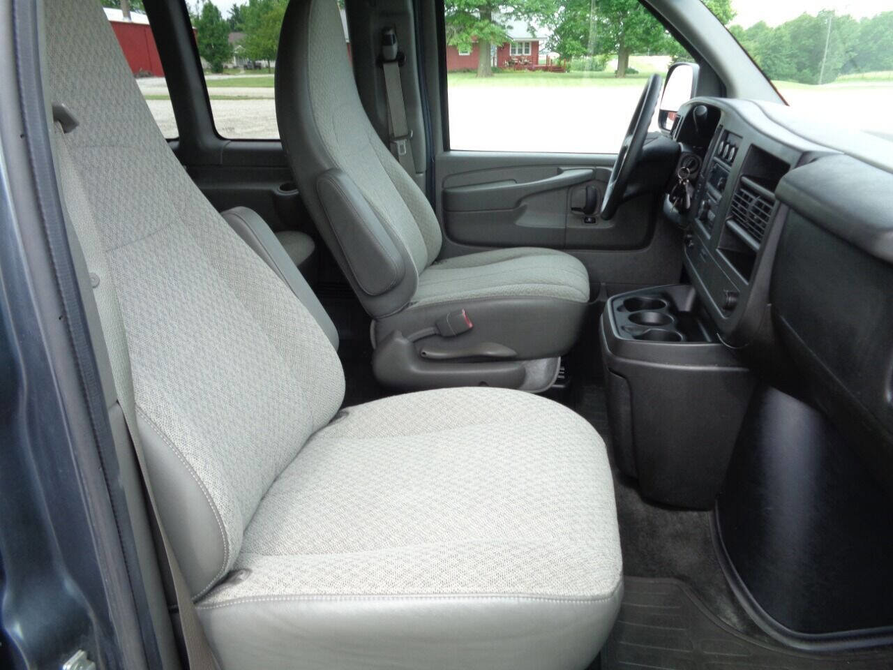Used 2014 Chevrolet Express 1500 LT w/ LT Preferred Equipment Group image 43